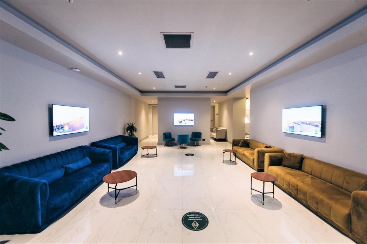 Batumi Luxury Resort & Sea View Aparthotel Bagian luar foto