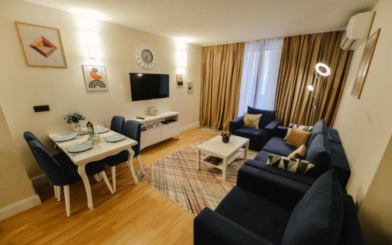 Batumi Luxury Resort & Sea View Aparthotel Bagian luar foto