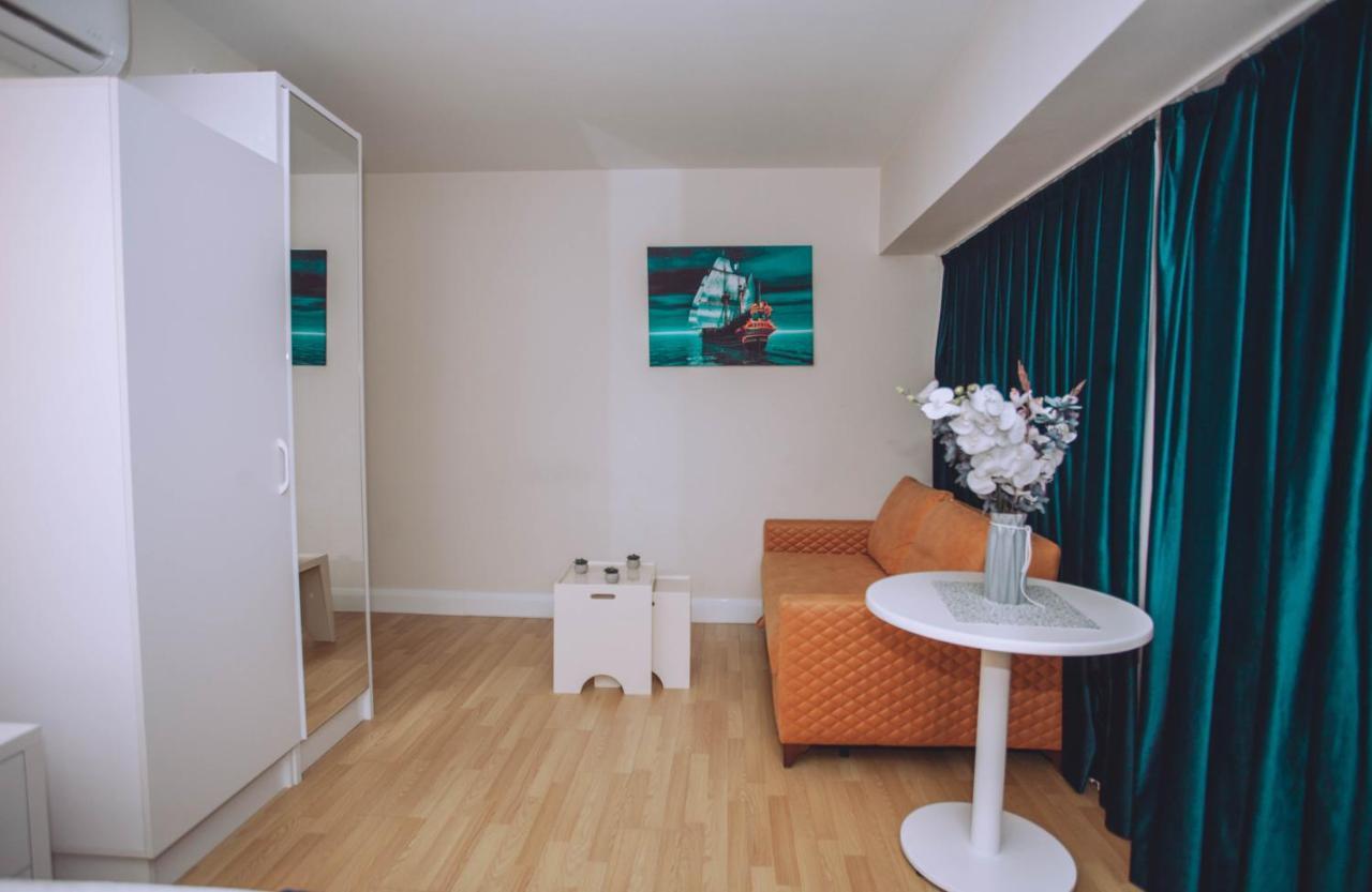 Batumi Luxury Resort & Sea View Aparthotel Bagian luar foto
