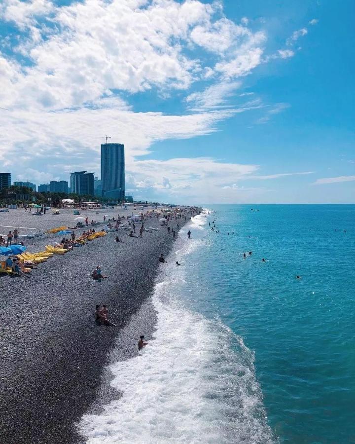 Batumi Luxury Resort & Sea View Aparthotel Bagian luar foto