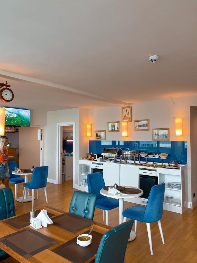 Batumi Luxury Resort & Sea View Aparthotel Bagian luar foto