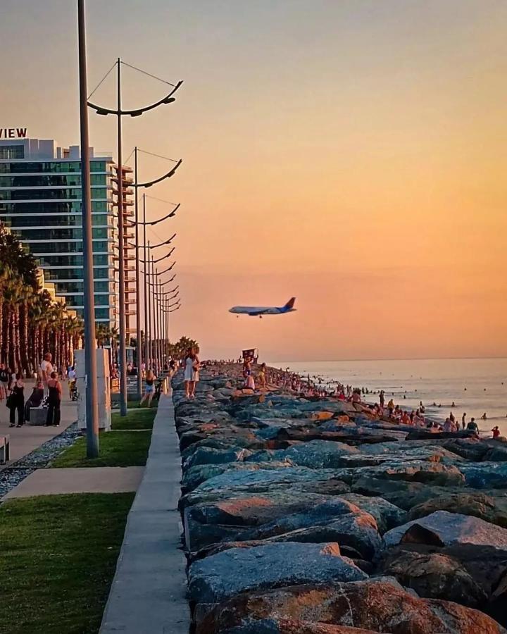 Batumi Luxury Resort & Sea View Aparthotel Bagian luar foto